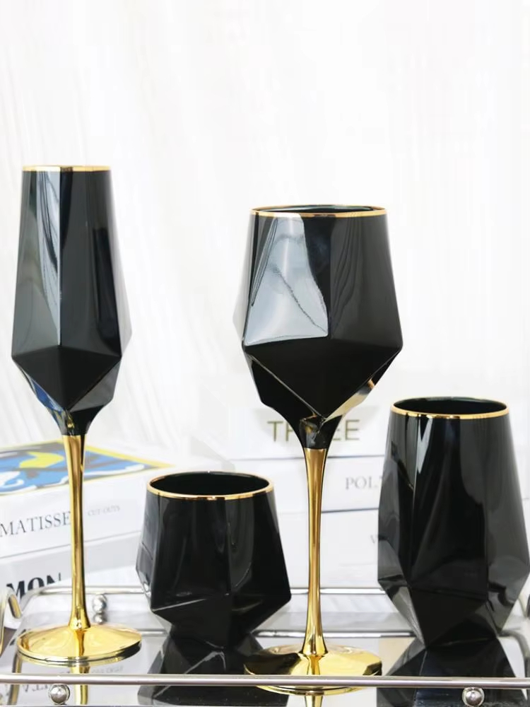 Wine Whiskey Beer - Pure Black Crystal Golden Edge Wine